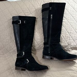 UGG Black Cydnee Suede & Leather Boots w/Sheepskin Lining. Sz 9. Great condition